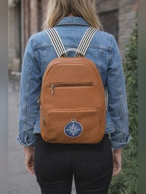 thirty-one Jewell Tan Pebbled Backpack with Compass Patch